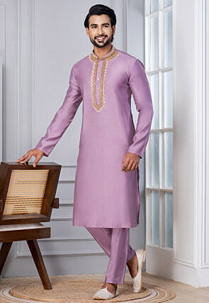 Hand Embroidered Pure Cotton Kurta Set in Light Purple