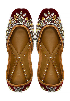 Hand Embroidered Velvet Women Jutti in Maroon