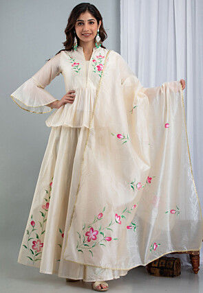 Hand Painted Chanderi Silk Lehenga in Off White