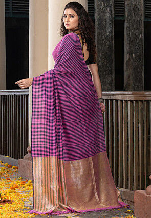 Handloom Jamdani Pure Cotton Saree in Dark Pink