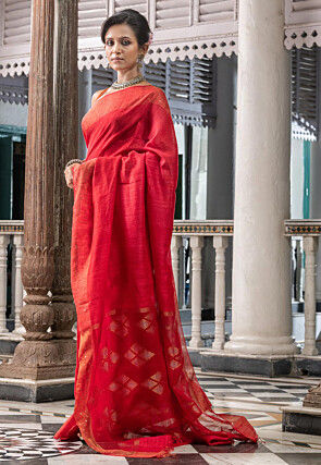 Handloom Jamdani Pure Matka Silk Saree in Red