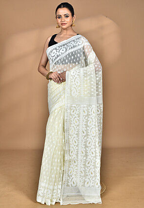 Handloom Pure Cotton Dhakai Jamdani Saree in Cream