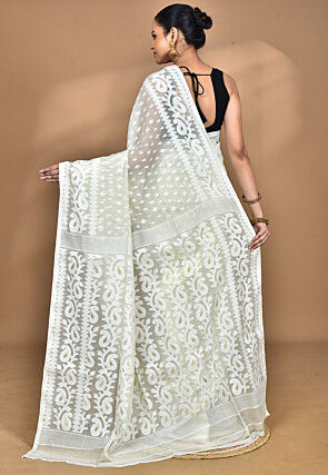 Handloom Pure Cotton Dhakai Jamdani Saree in Cream