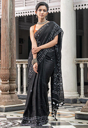 Black bollywood saree 2025
