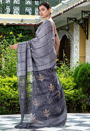 Handloom Pure Matka Silk Saree in Grey