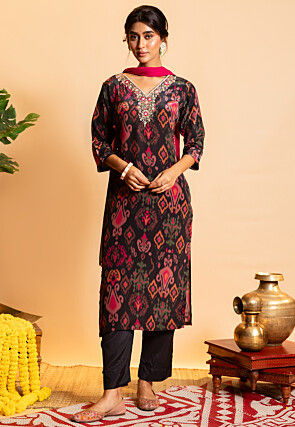 Ikat Printed Crepe in Black