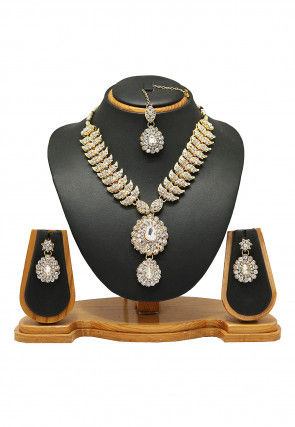 Stone Studded Necklace Set - 6279