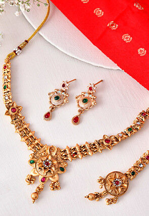 Kemp Stone Studded Choker Necklace Set