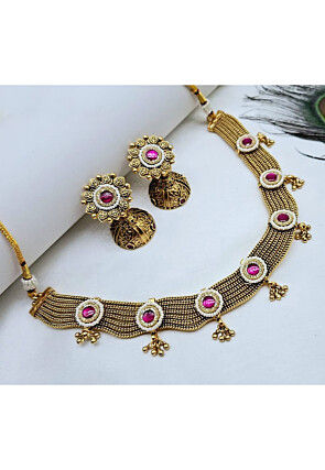 Kemp Stone Studded Necklace Set