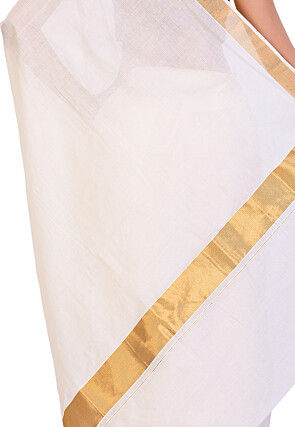 Kerela Kasavu Pure Cotton Saree in Off White