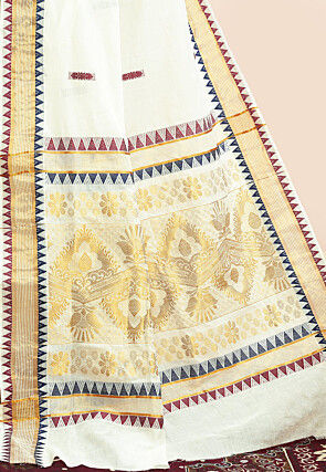Kerela Kasavu Pure Cotton Saree in Off White