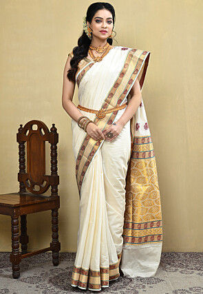 Kerela Kasavu Pure Cotton Saree in Off White