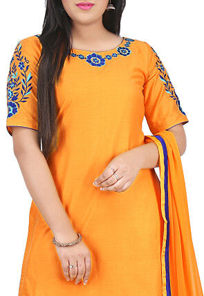 Plain Cotton Silk Straight Suit in Mustard