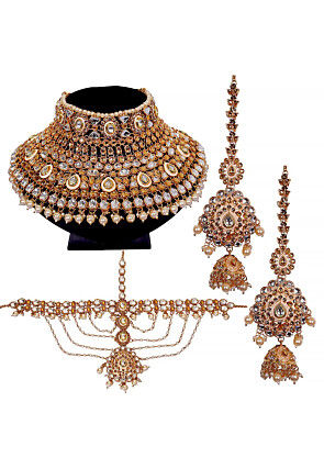 Kundan Choker Necklace Set