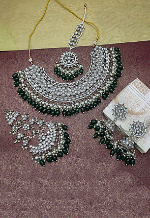 Kundan Choker Necklace Set