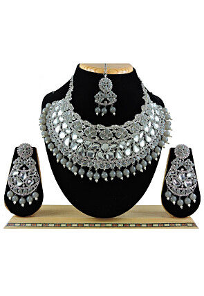 Kundan Choker Necklace Set