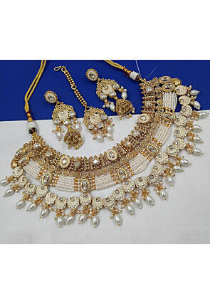 Kundan Choker Necklace Set