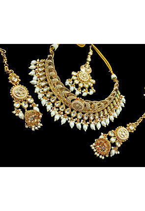 Kundan Choker Necklace Set