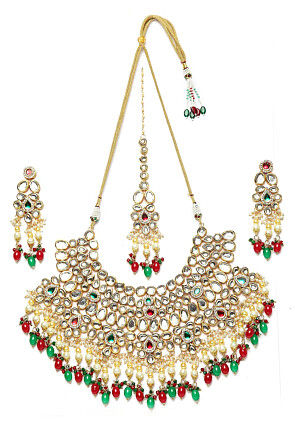 Kundan Choker Necklace Set