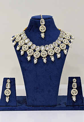 Kundan Choker Necklace Set