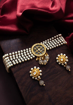 Kundan Choker Necklace Set