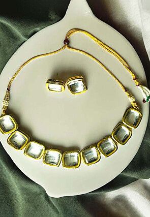 Kundan Choker Necklace Set