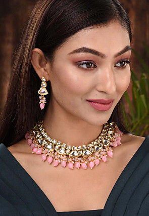 Kundan Choker Necklace Set