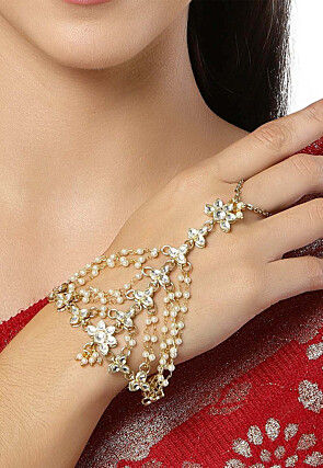 Kundan Haath Phool