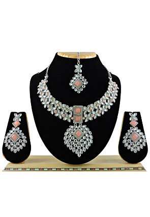 Kundan Necklace Set