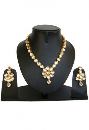 Kundan Necklace Set