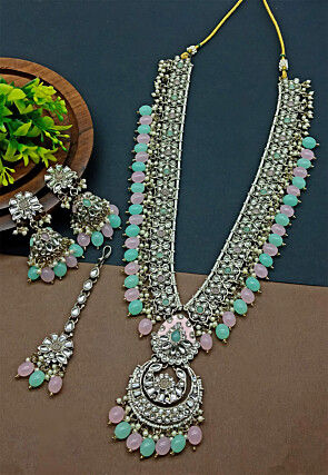 Kundan Necklace Set