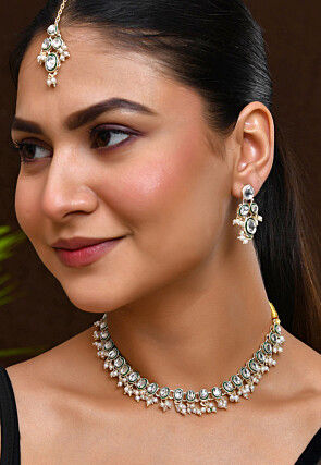 Kundan Necklace Set