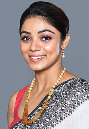 Kundan Studded Necklace Set