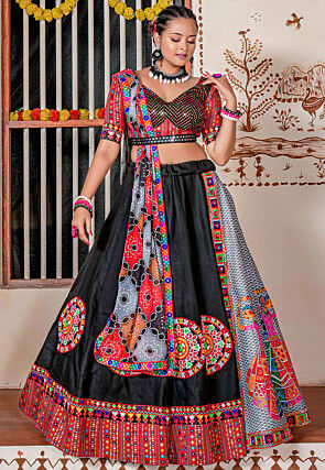 Black Lehenga Cholis: Buy Latest Indian Designer Black Lehenga Cholis ...