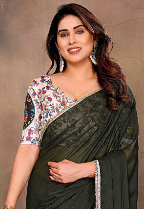 Lace Border Georgette Shimmer Saree in Dark Green