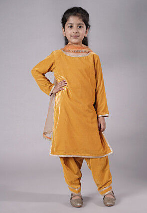Lace Border Velvet Punjabi Suit in Mustard