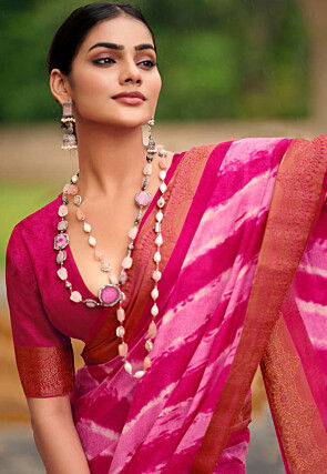 Leheriya Printed Art Silk Saree in Fuchsia