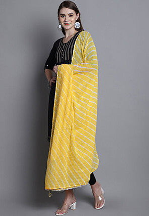 Leheriya Printed Cotton Dupatta in Yellow