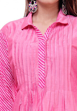 Leheriya Printed Cotton Silk Top in Pink