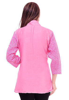 Leheriya Printed Cotton Silk Top in Pink