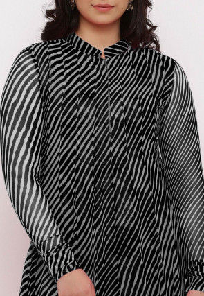 Leheriya Printed Georgette Anarkali Suit in Black