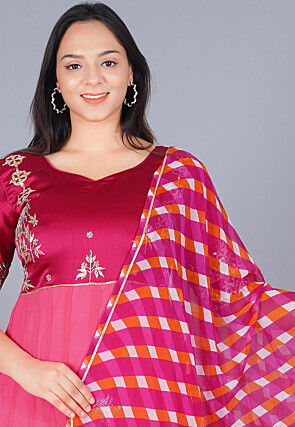 Leheriya Printed Georgette Dupatta in Pink