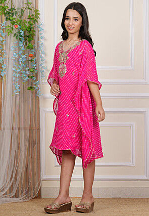 Leheriya Printed Georgette Kaftan Dress in Pink