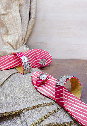 Leheriya Printed Georgette Kolhapuri in Pink