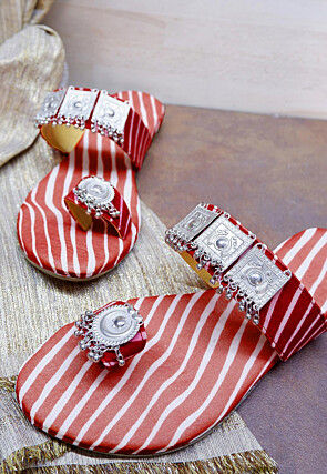 Leheriya Printed Georgette Kolhapuri in Red