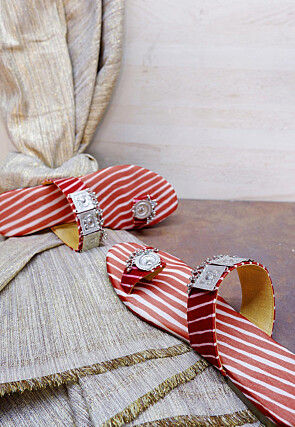 Leheriya Printed Georgette Kolhapuri in Red