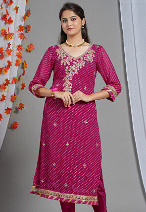 Leheriya Printed Georgette Straight Kurta in Fuchsia