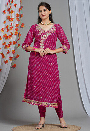 Leheriya Printed Georgette Straight Kurta Set in Fuchsia