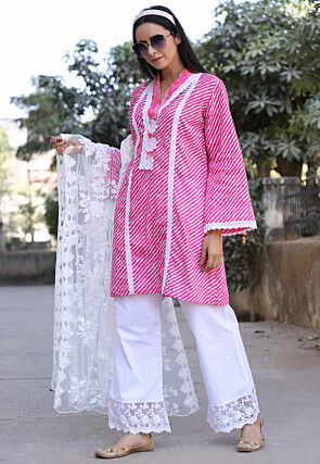 Leheriya Printed Pure Cotton Pakistani Suit in Pink