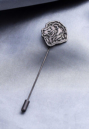Lion's Mane Metallic Lapel Pin